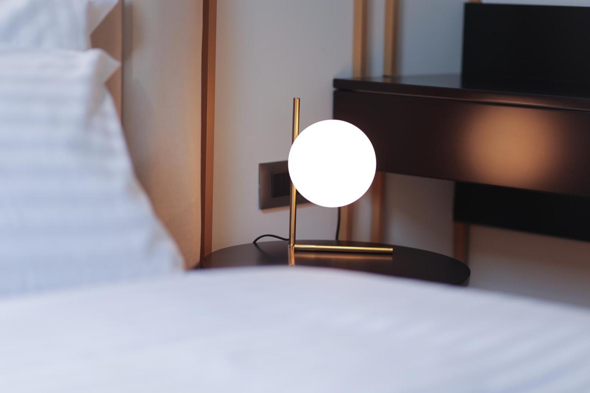 Gremmy Boutique Hotel Тирана Экстерьер фото